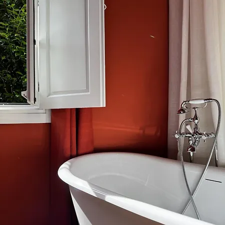 Adults Only Retreat Near Sanxenxo & O Grove Lores